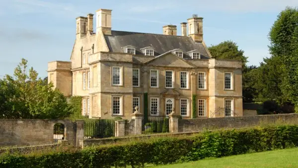 Bourton House
